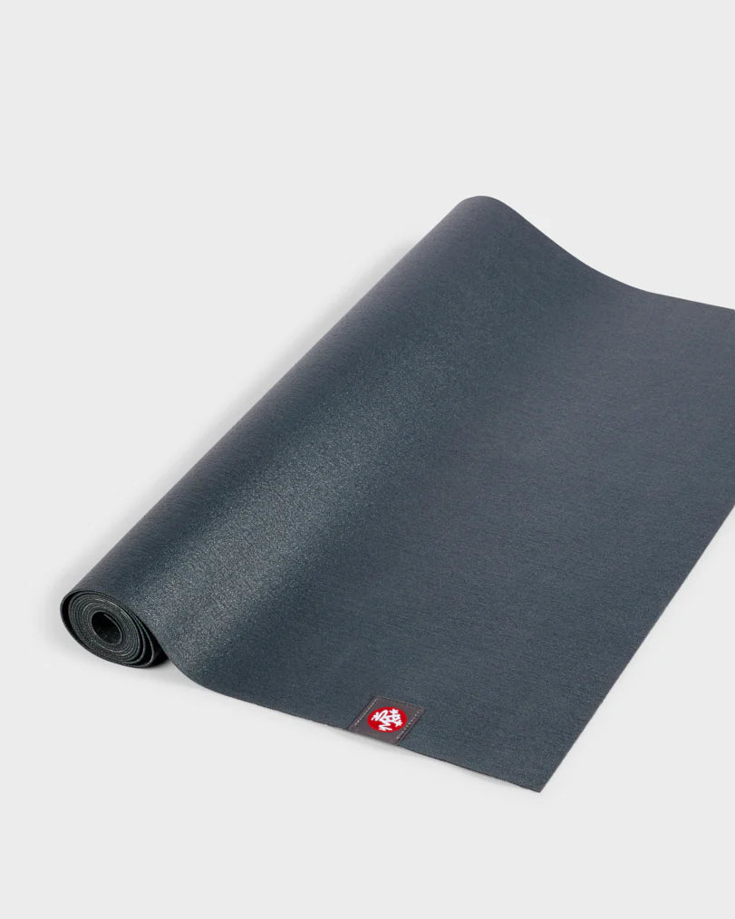 Manduka eKO SuperLite Travel Yoga Mat 1.5mm Weekendbee premium sportswear